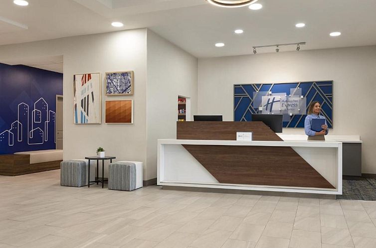 Holiday Inn Express Hotel & Suites Fort Pierce West, an IHG 