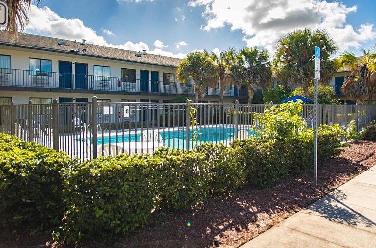 Motel 6-Ft. Pierce, FL