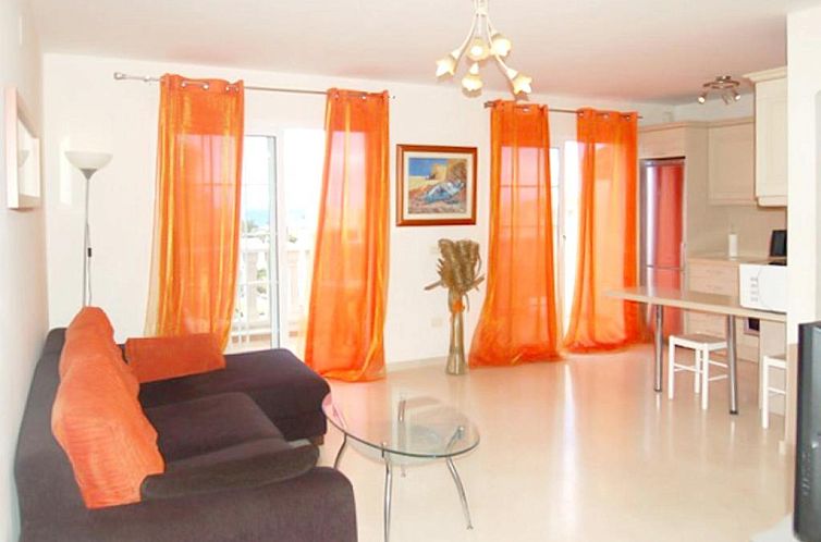 Apartment with 2 bedrooms in Palm Mar with wonderful sea vie