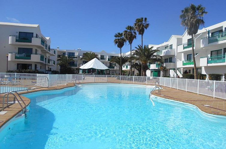 RealRent Costa Teguise Beach