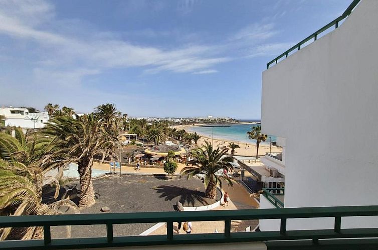 RealRent Costa Teguise Beach