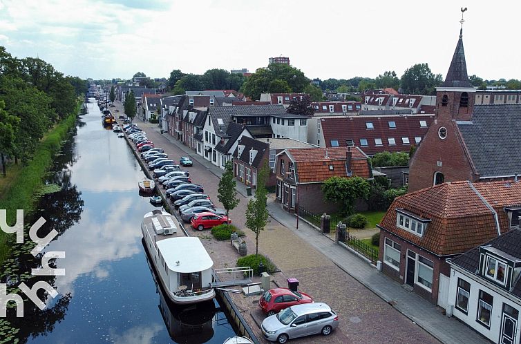 Schitterende 2 persoons woonboot in het centrum van