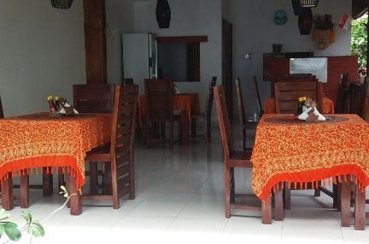 Beten Enjung Home Stay&waroeng