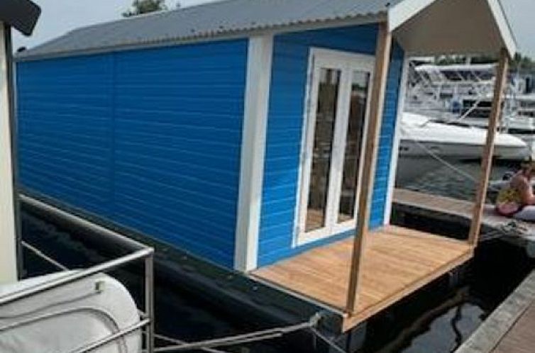 Zaanse Houseboat