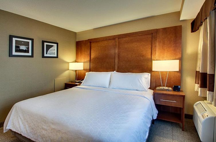 Holiday Inn Express Washington DC Silver Spring, an IHG Hote