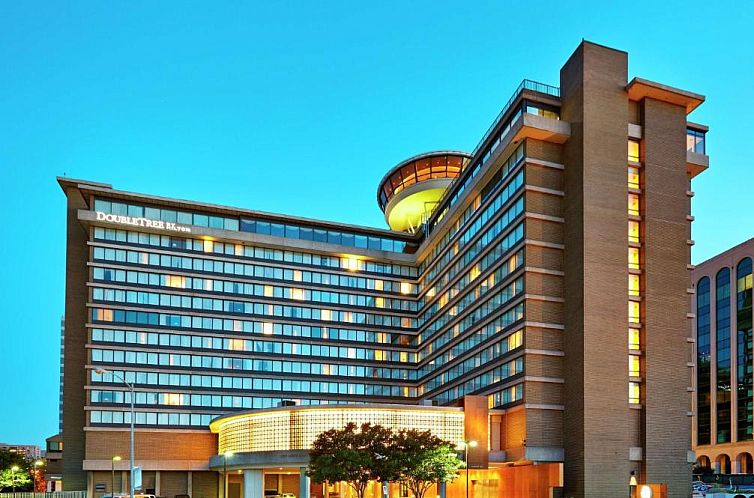 DoubleTree by Hilton Washington DC – Crystal City