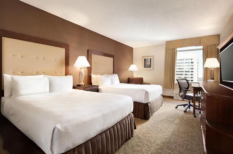 Crowne Plaza Crystal City-Washington, D.C., an IHG Hotel