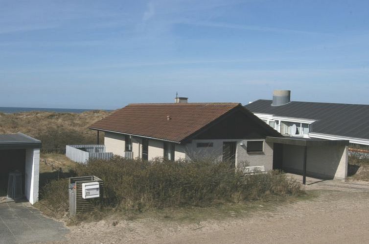 Vakantiehuis "Sophine" - 50m from the sea