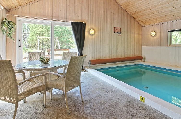 Vakantiehuis "Thordo" - 2.4km from the sea