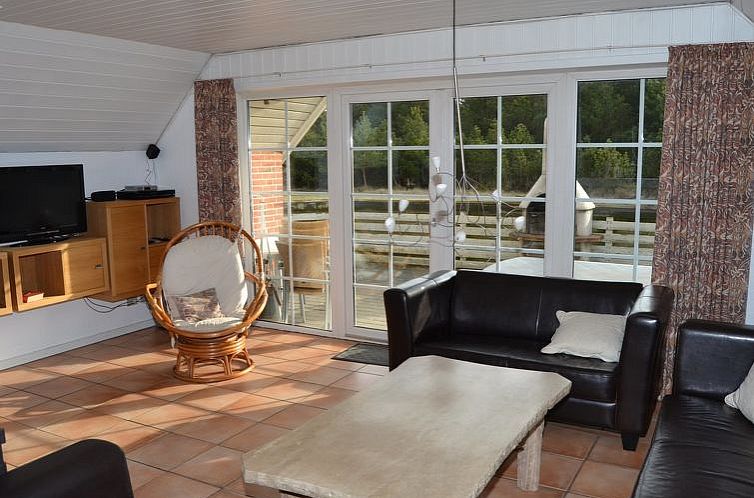 Vakantiehuis "Thythkil" - 3km from the sea