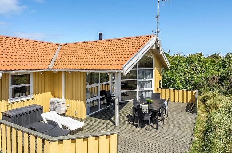 Vakantiehuis "Midja" - 800m from the sea