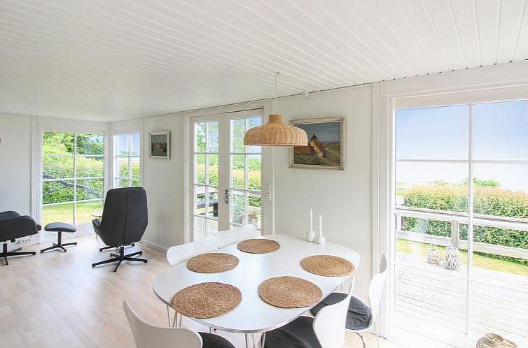 Vakantiehuis "Fabine" - 50m from the sea