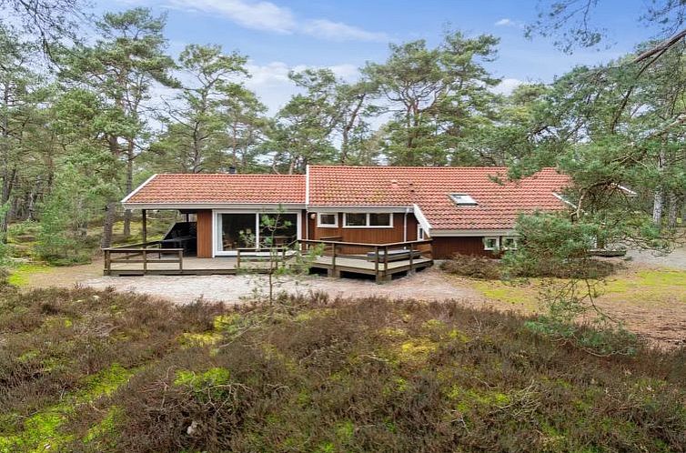 Vakantiehuis "Micaela" - 450m from the sea