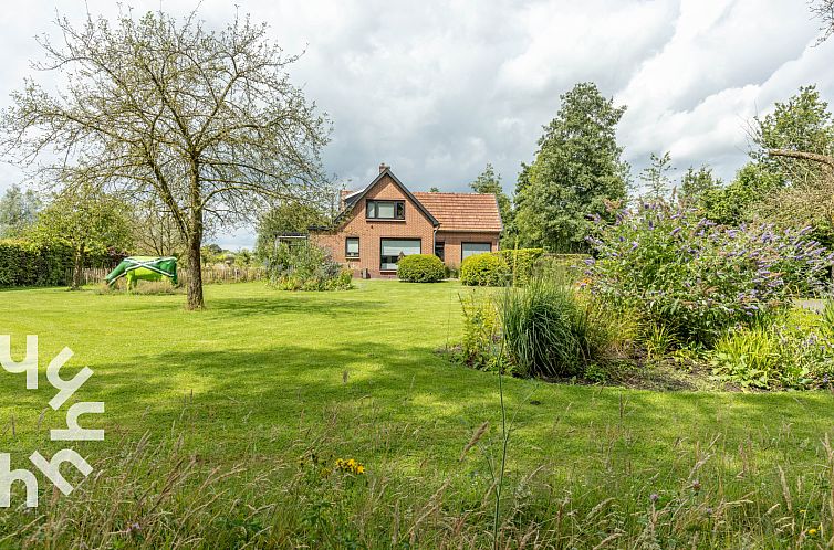 Prachtig10 persoons vakantiehuis met sauna, ruim en modern