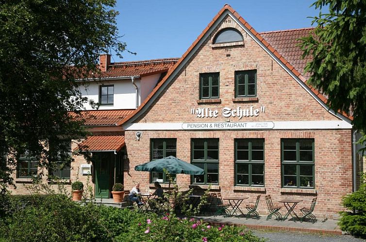 Pension & Restaurant "Alte Schule"