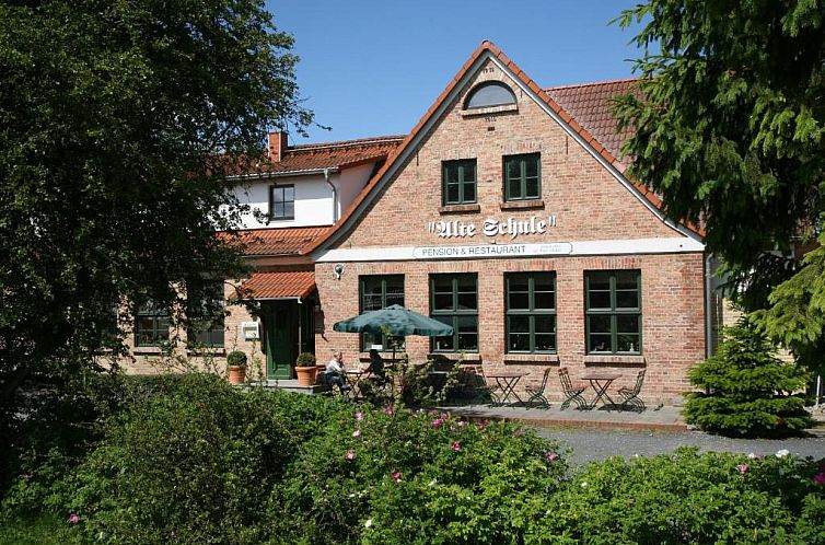 Pension & Restaurant "Alte Schule"