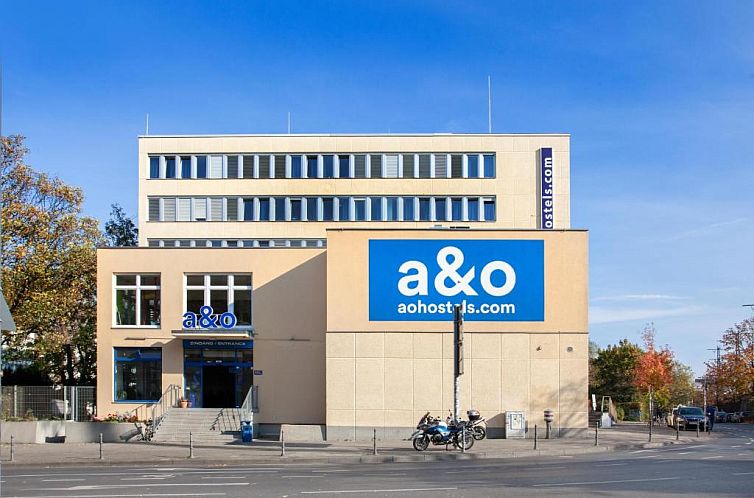 a&o Aachen Hauptbahnhof