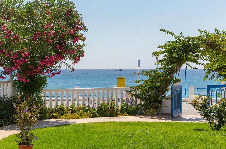 Antonios Apartments Stegna