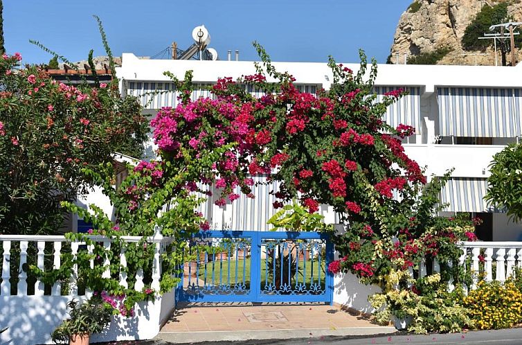 Antonios Apartments Stegna