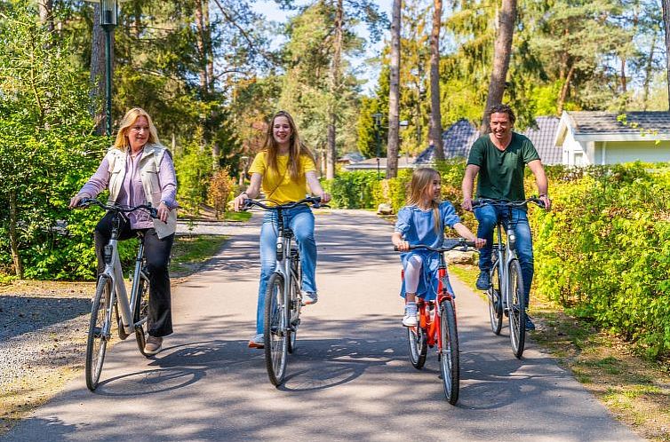 Vakantiehuis Villa Hottub 8, EuroParcs Beekbergen