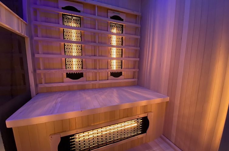 Luxe Sauna 2A