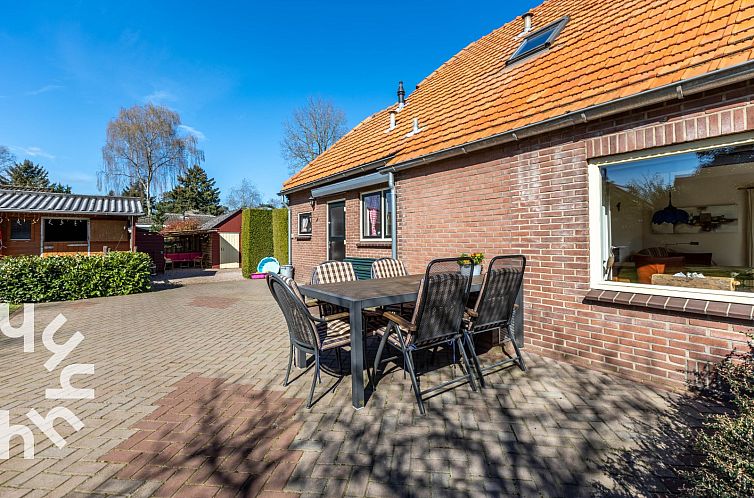 Mooi gelegen 5-persoons vakantiehuis in Putten in een