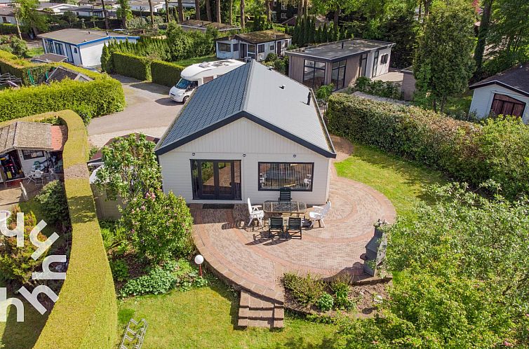 Schitterend 5-persoons chalet aan het water op de Veluwe