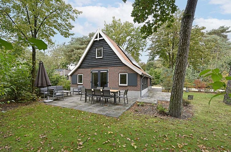 Vrijstaande woning in Gelderland, Nederland