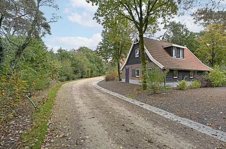 Vrijstaande woning in Gelderland, Nederland