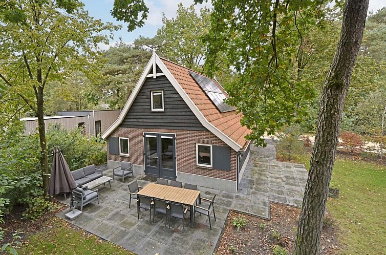 Vrijstaande woning in Gelderland, Nederland