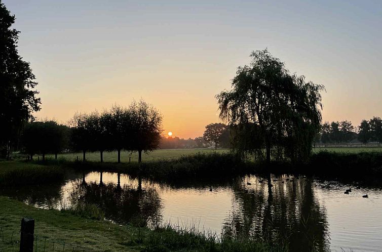 Sfeervol 2 persoons vakantiehuis landelijk gelegen in Epe,