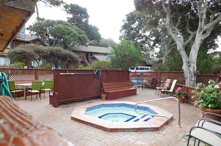 Pacific Gardens Inn