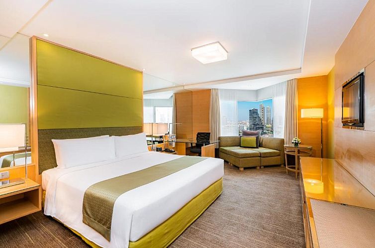 Holiday Inn Bangkok Silom, an IHG Hotel- SHA Extra Plus