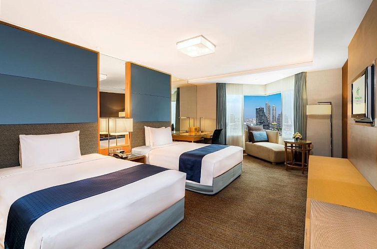 Holiday Inn Bangkok Silom, an IHG Hotel- SHA Extra Plus