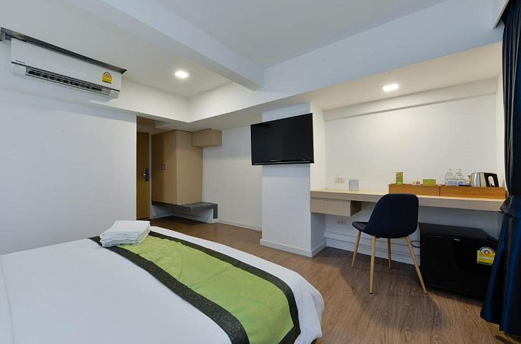 iCheck inn Sukhumvit 19 - SHA Certified