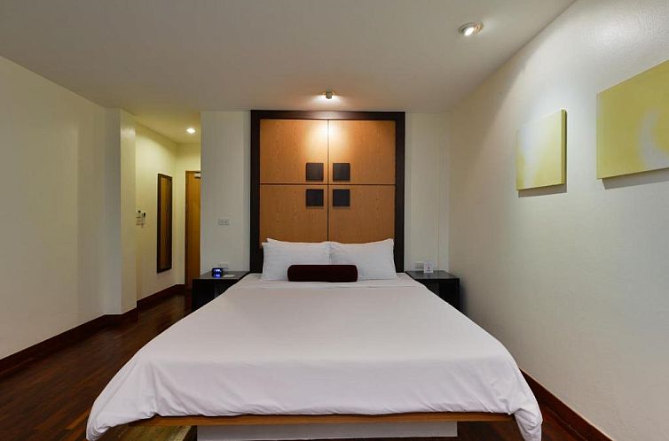 iCheck inn Sukhumvit 19 - SHA Certified