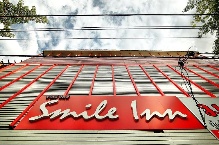 Smile Inn