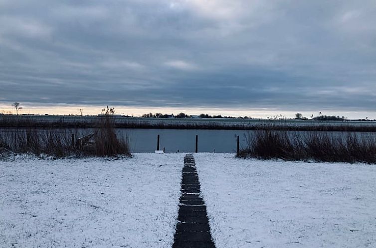 Huisje in Warfhuizen