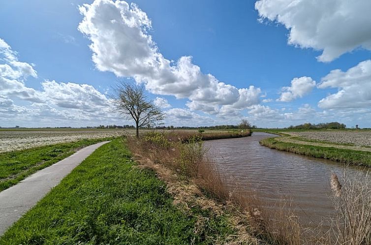 Huisje in Warfhuizen