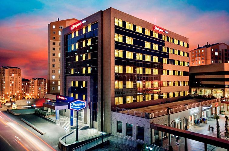 Hampton by Hilton Istanbul Kayasehir