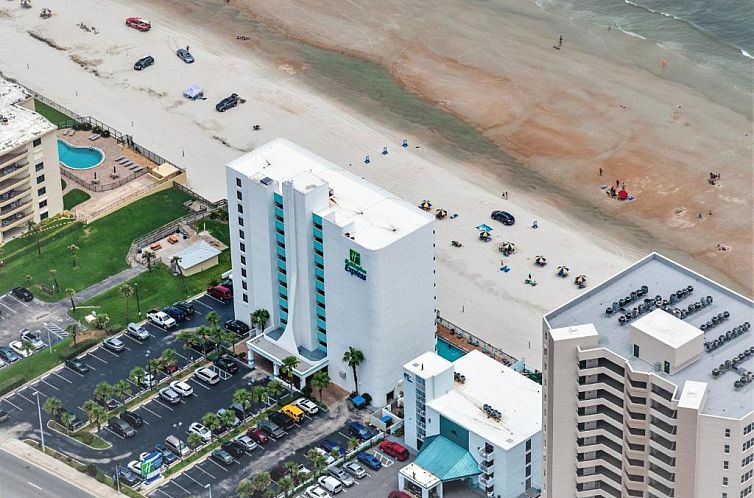 Holiday Inn Express & Suites Oceanfront Daytona Beach Shores