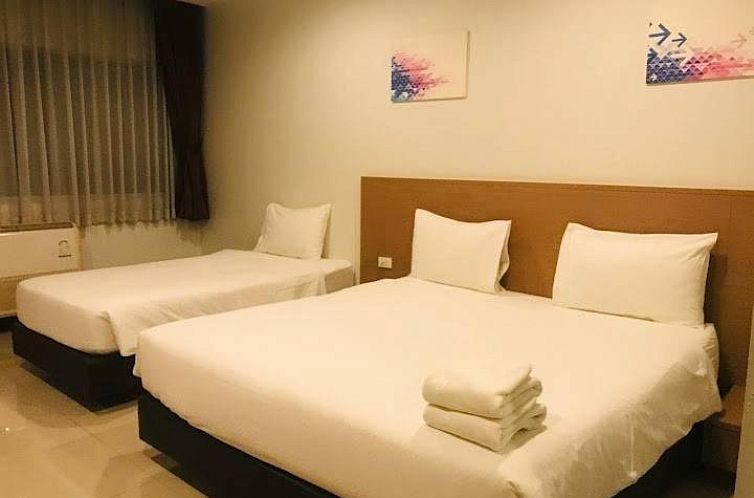 Crystal Suites Suvarnbhumi Airport