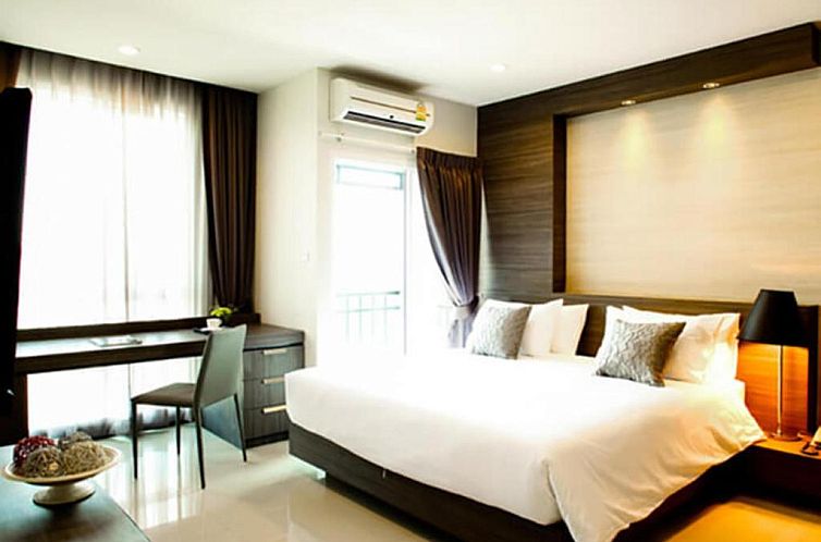 Crystal Suites Suvarnbhumi Airport