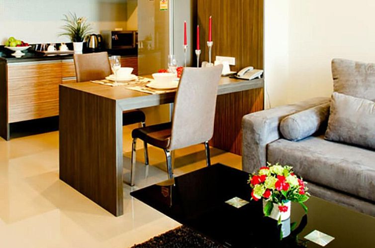 Crystal Suites Suvarnbhumi Airport