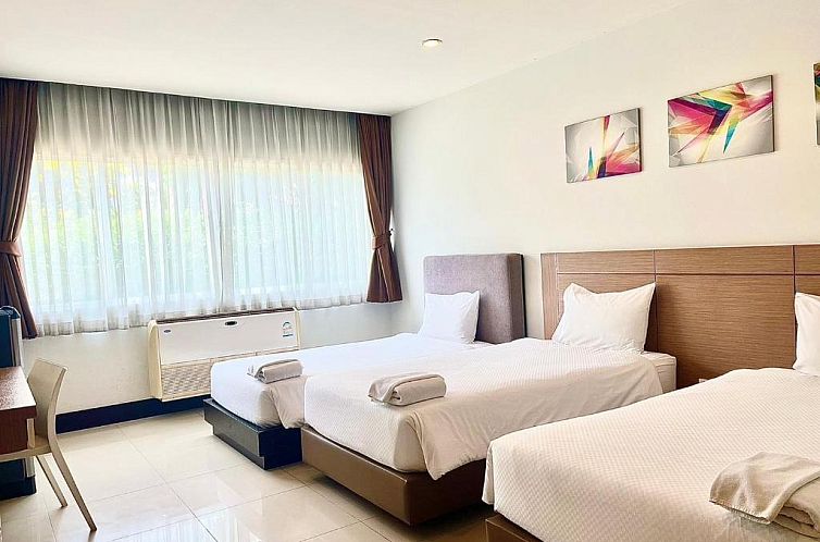 Crystal Suites Suvarnbhumi Airport