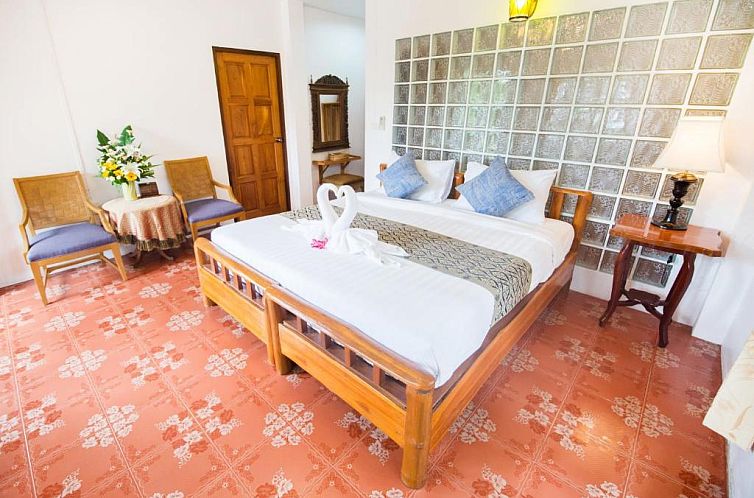 Pongphen Guesthouse - SHA Plus Certified