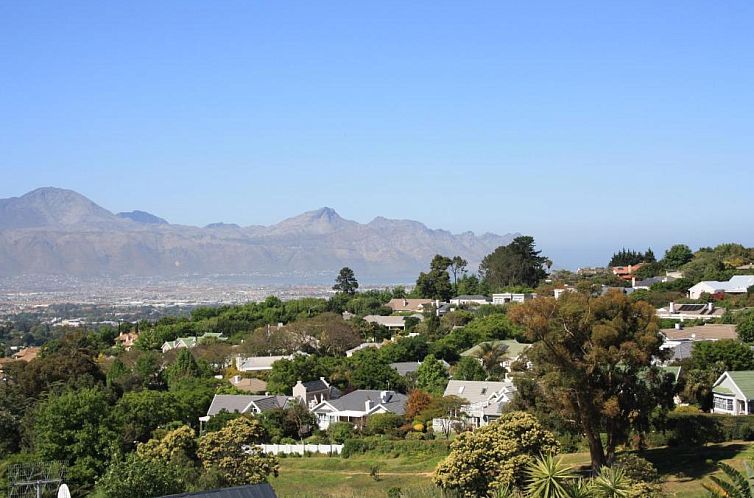 African Dreams Guesthouse Somerset West