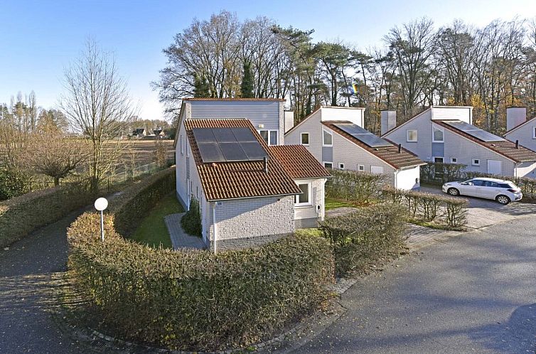 Vrijstaande woning in Limburg, Nederland