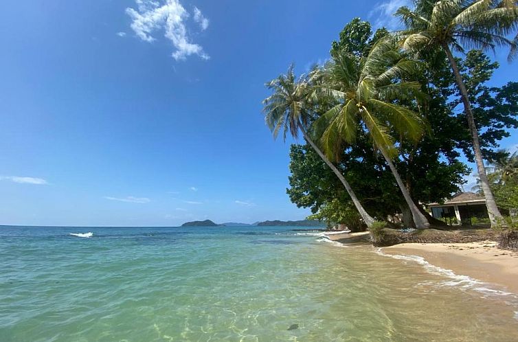 Koh Mak Ao Kao White Sand Beach