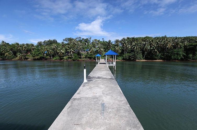 Koh Mak Buri Hut Natural Resort